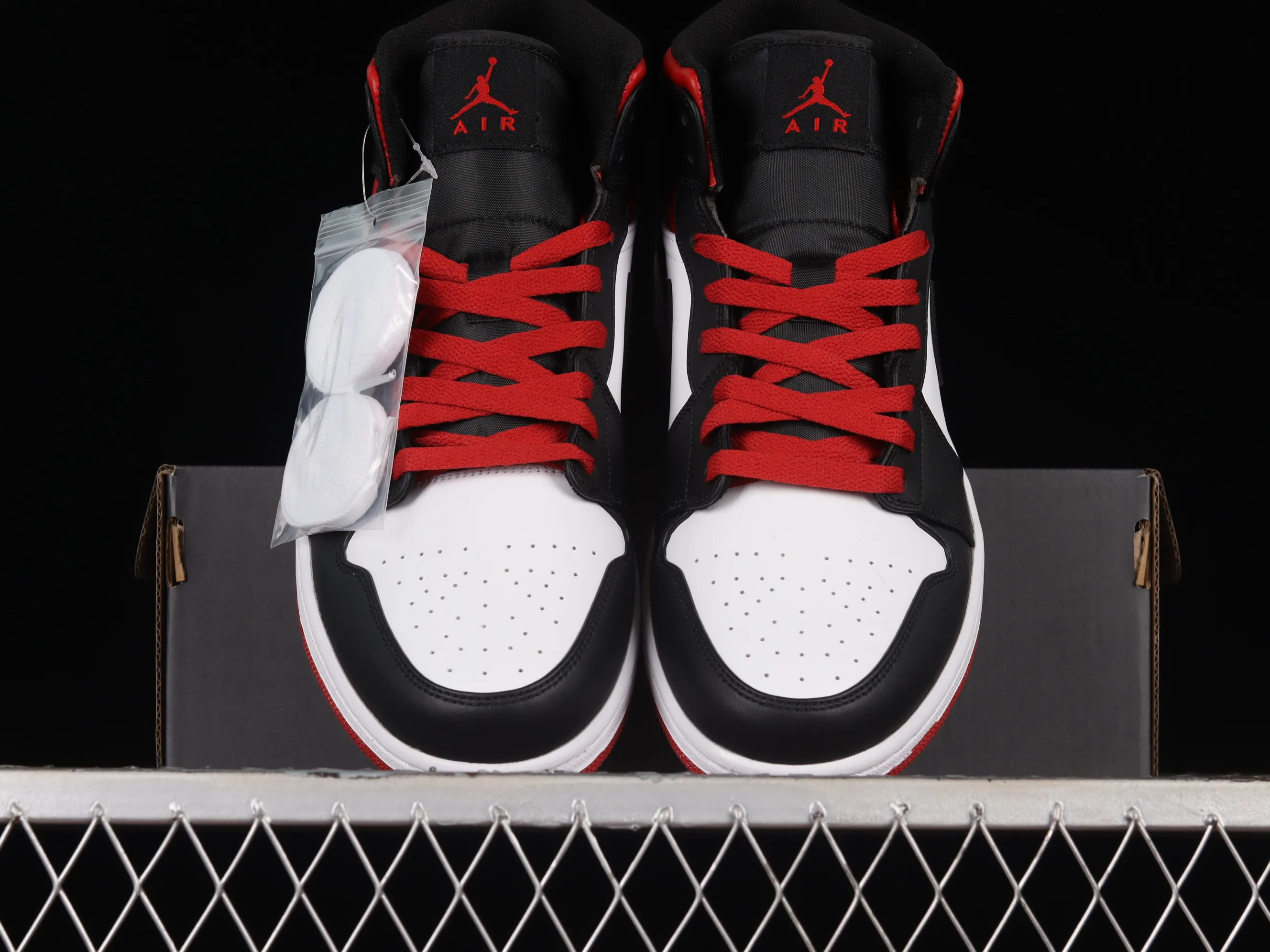 All categories Air Jordan Jordan series basketball shoes Air Jordan 1 Mid Air Jordan 1 Mid GS "USA" AJ1 Joe 1 Team USA mid-top basketball shoes DQ8423-106